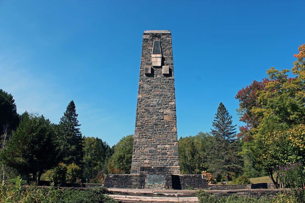 The Dyer Memorial.