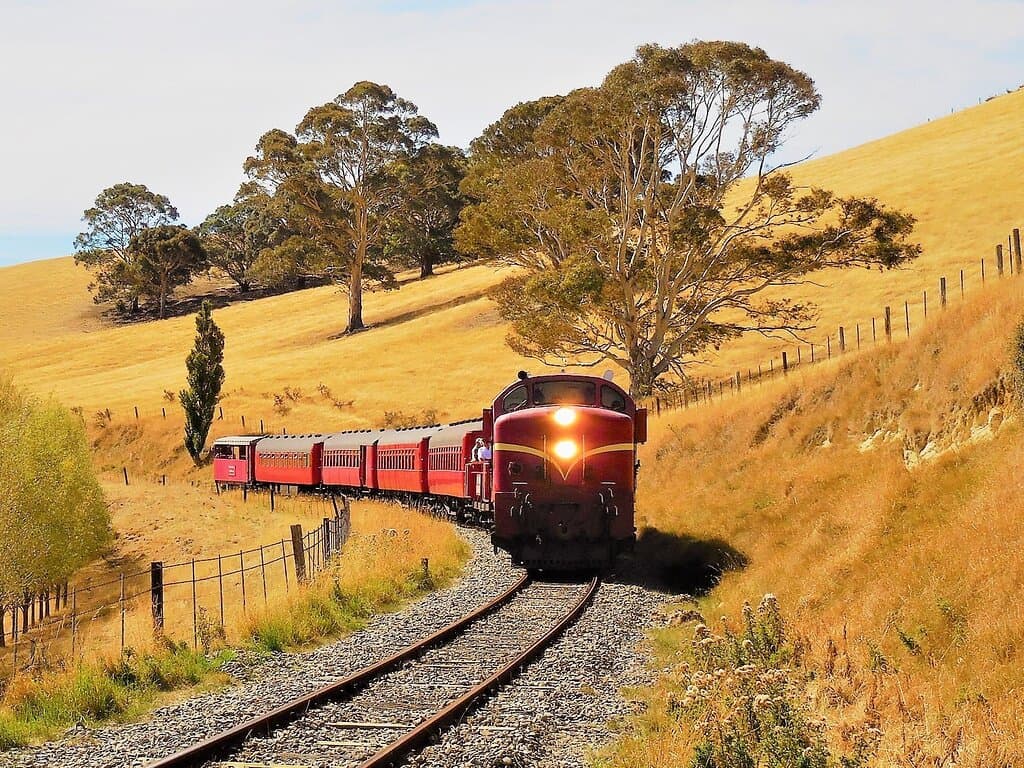 One of our Dg Loco's  southbound at gate 2.
Photo Aaron Hannah