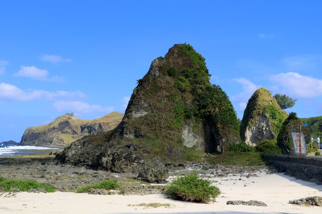 象鼻岩與牛頭山