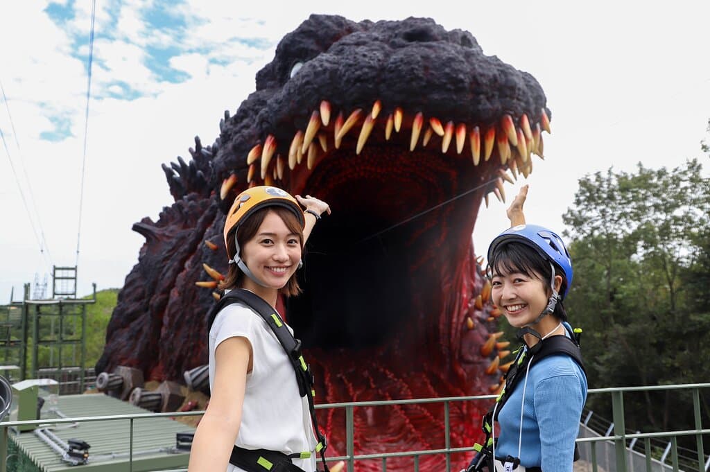 「ゴジラ迎撃作戦」内世界初！実物大ゴジラは日本屈指のフォトスポット！