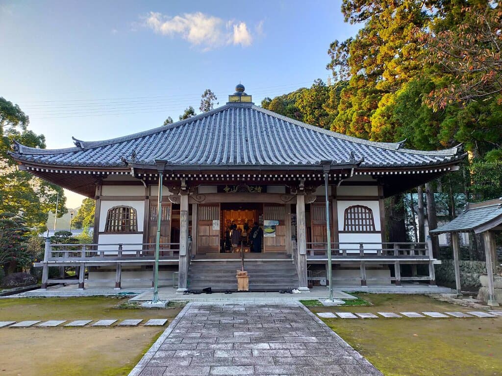 補陀洛山寺　本堂