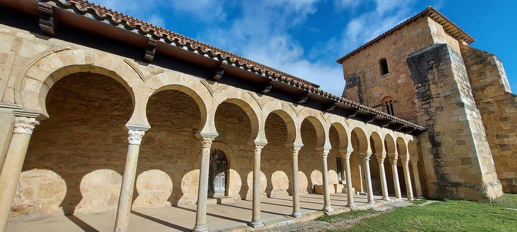 Monasterio de San Miguel de Escalada 