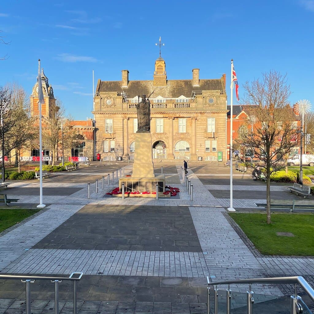 Crewe memorial square - lovely