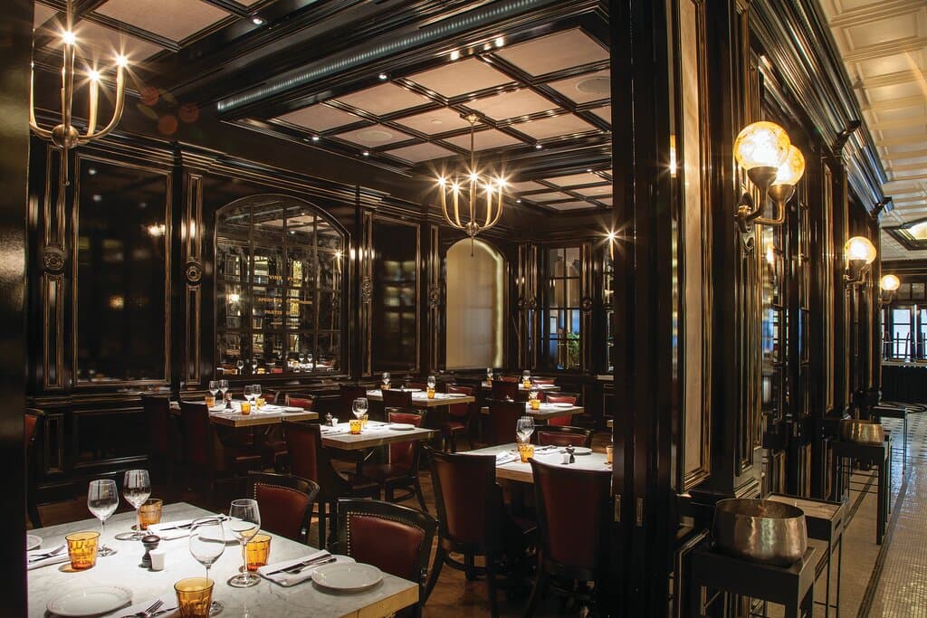 Bardot Brasserie - interior