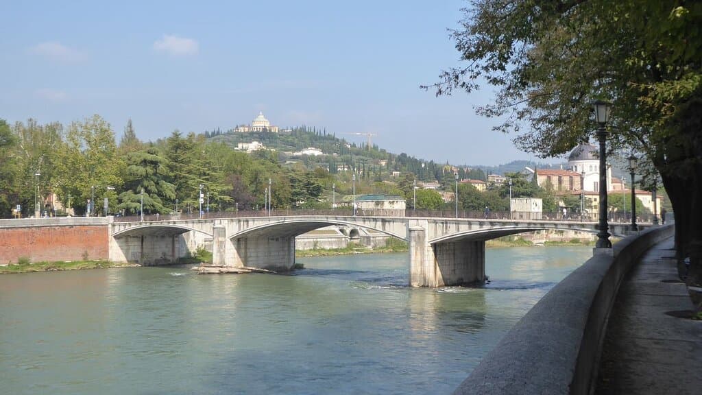 Ponte Garibaldi
