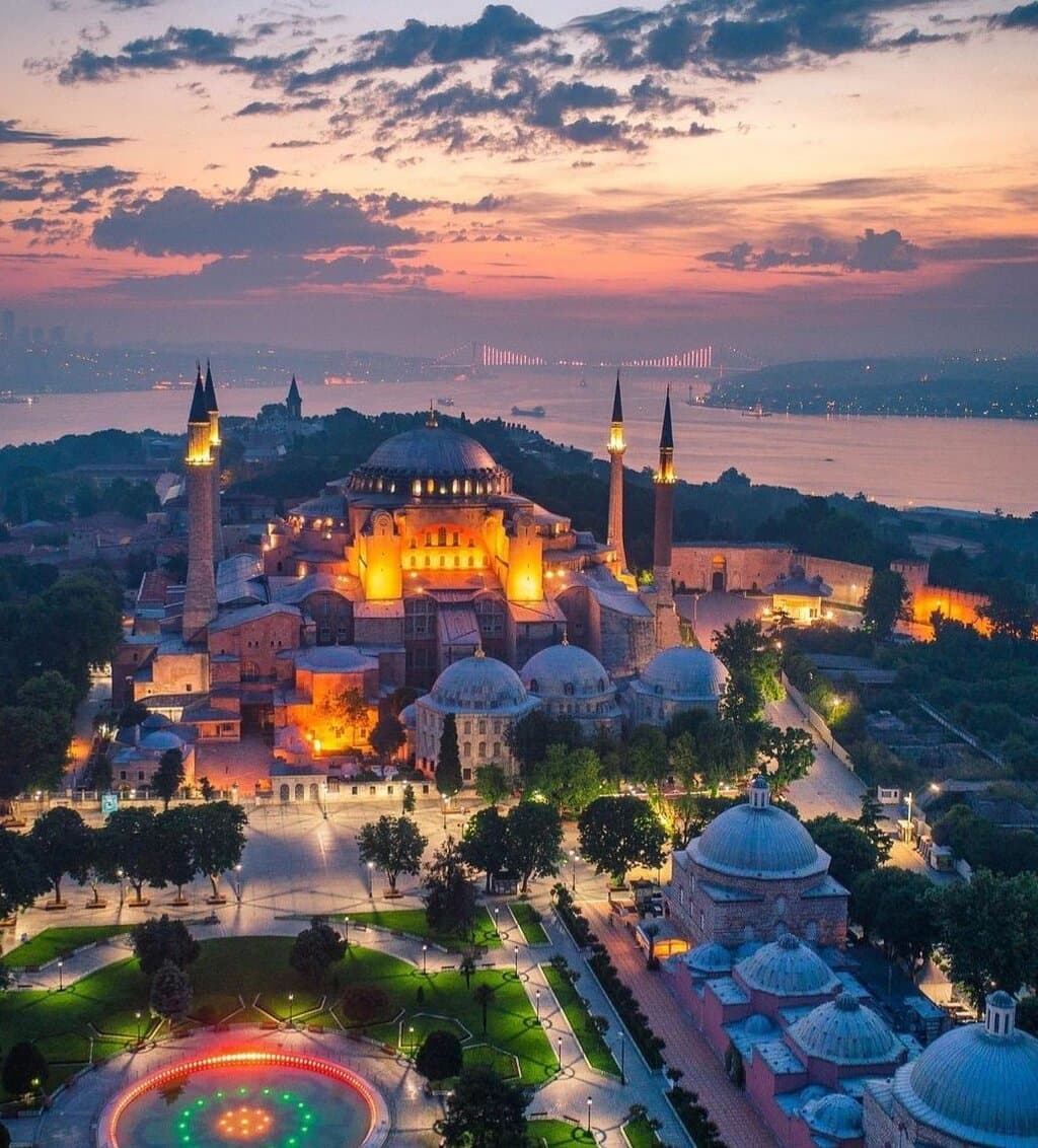 Boğaziçi Kıyısı