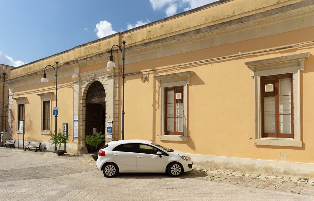 Palazzo Carida-Ramirez in piazza Concordia