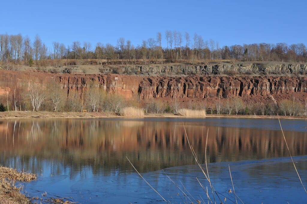Stora Stenbrottet i Hällekis