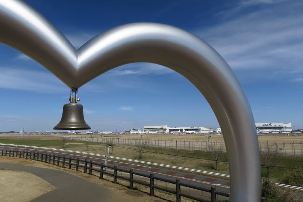 ハート型のモニュメント