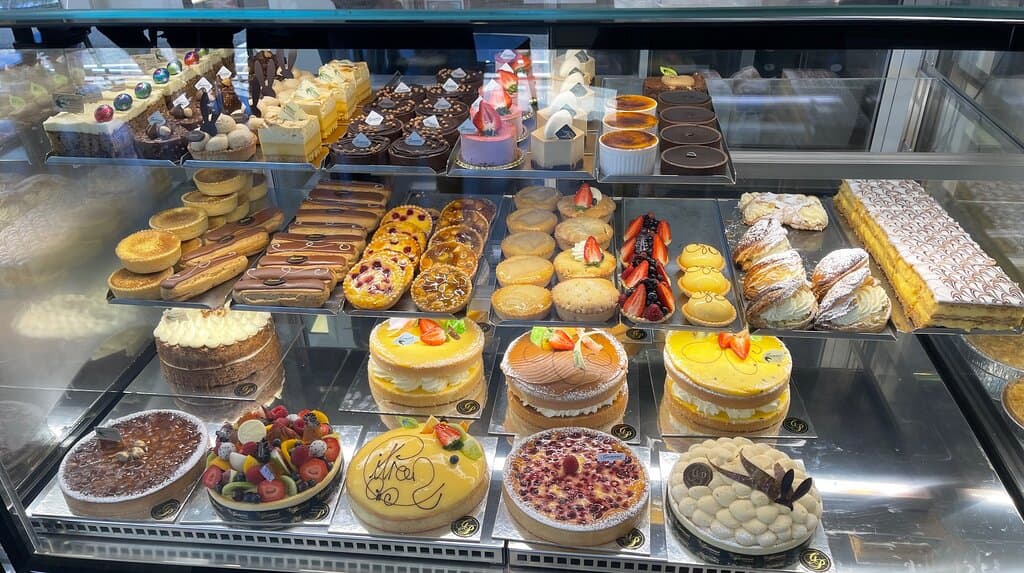 Cakes