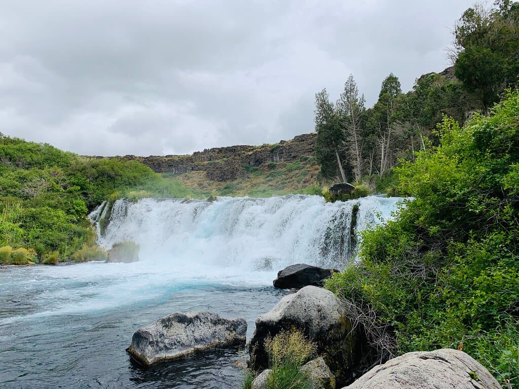Falls