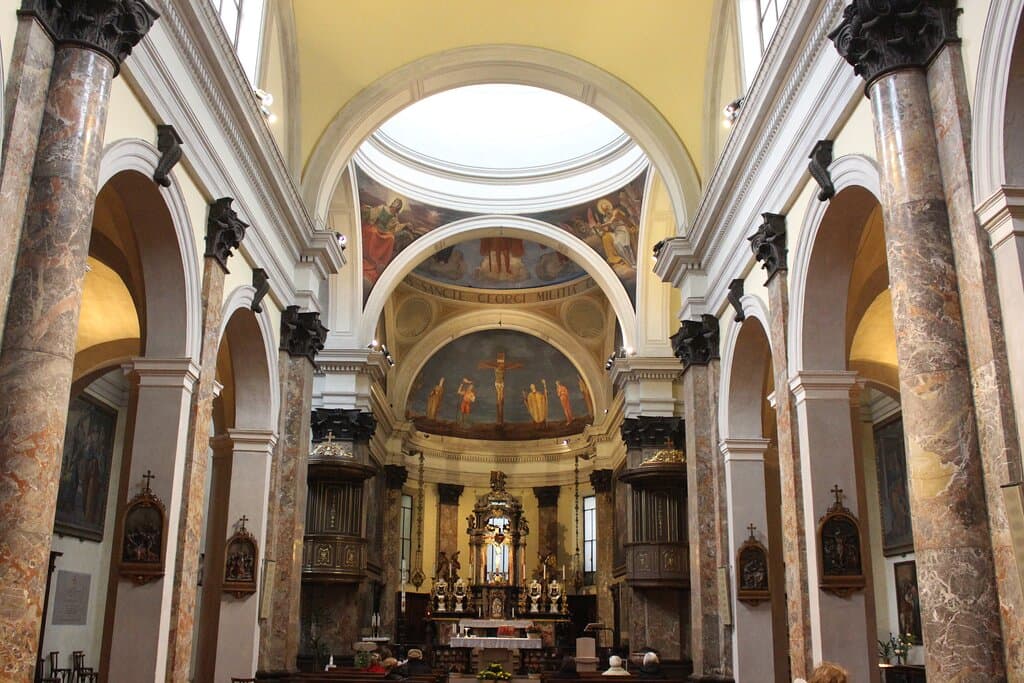 Interno