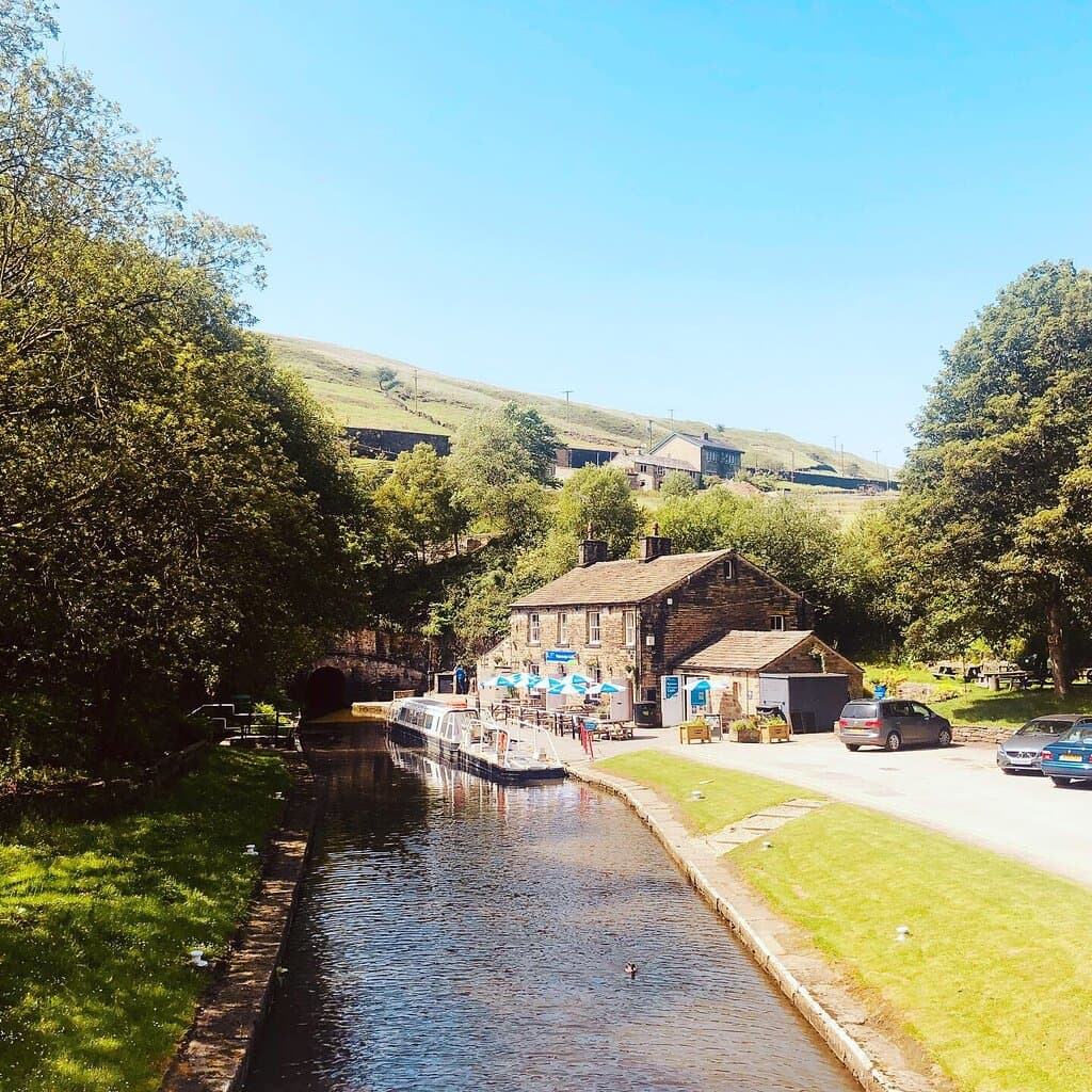 Welcome to Standedge