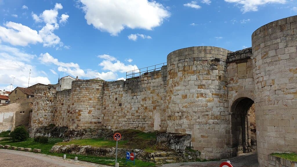 Zamora City Walls
