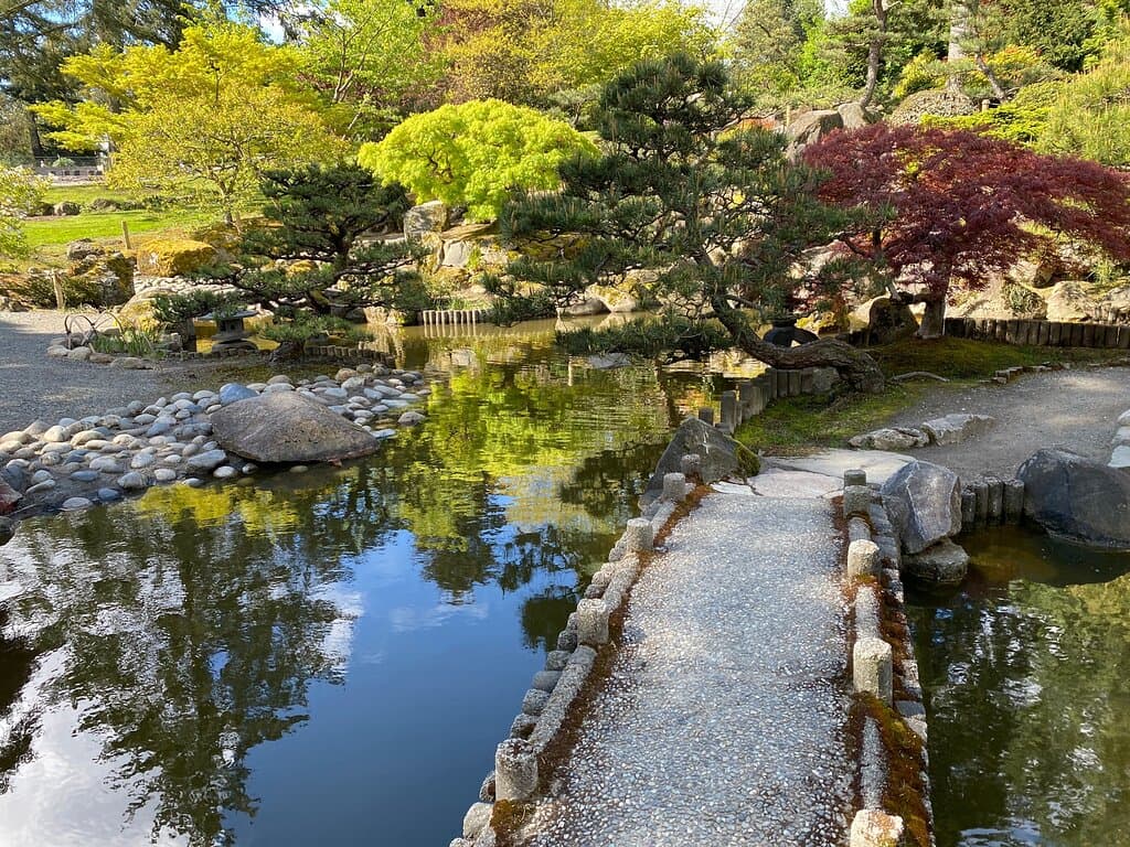 Highline SeaTac Botanical Garden