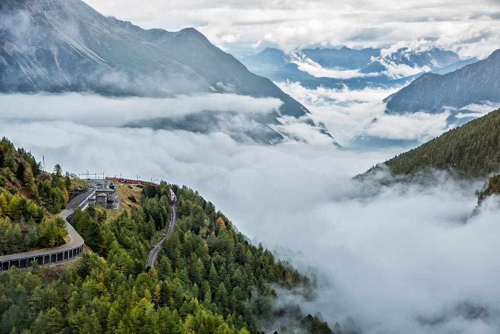 Alp Grüm - fantastic view to Puschlav.