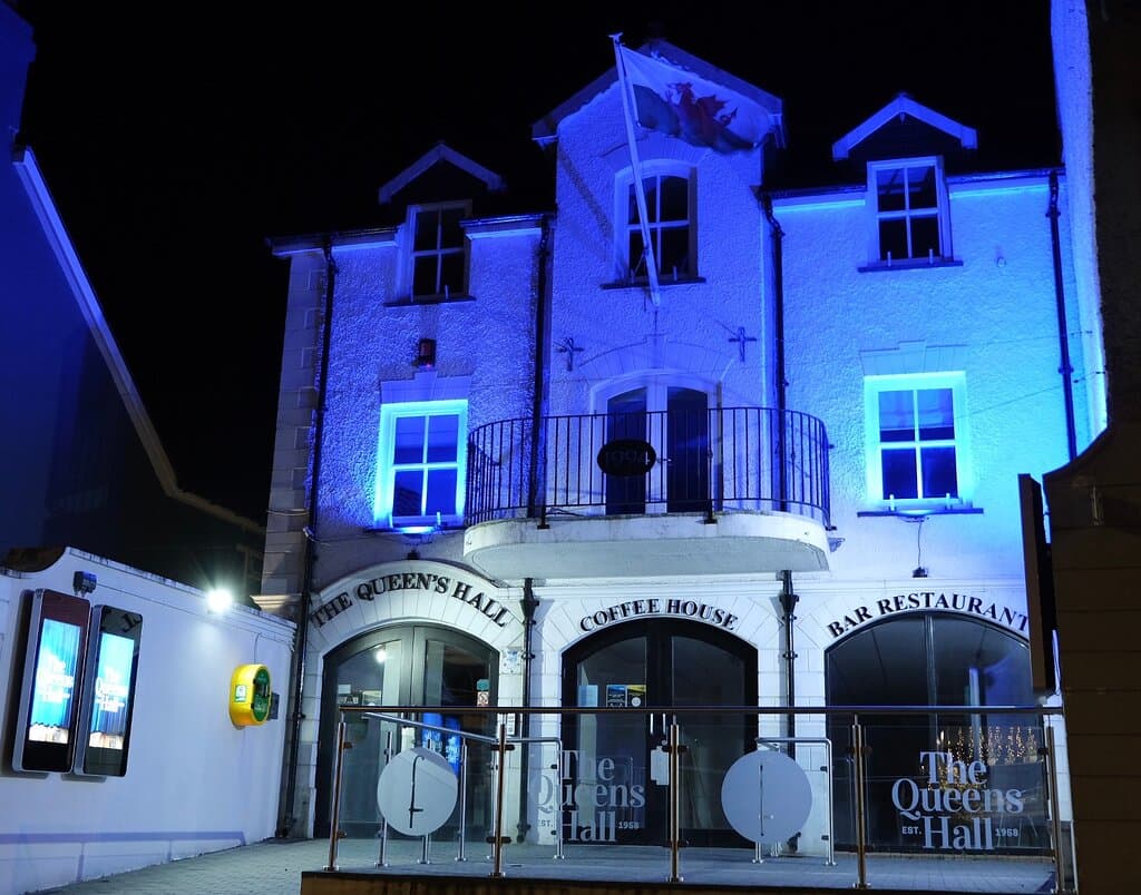 Frontage of The Queens Hall