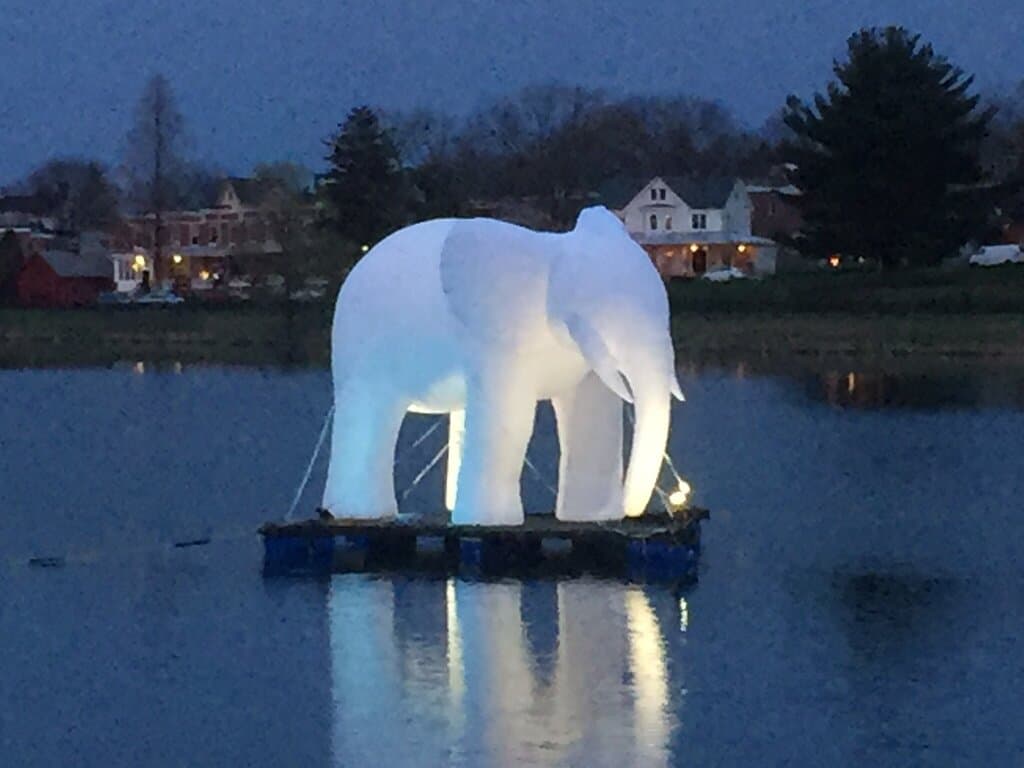 Light City display at Lake Montebello