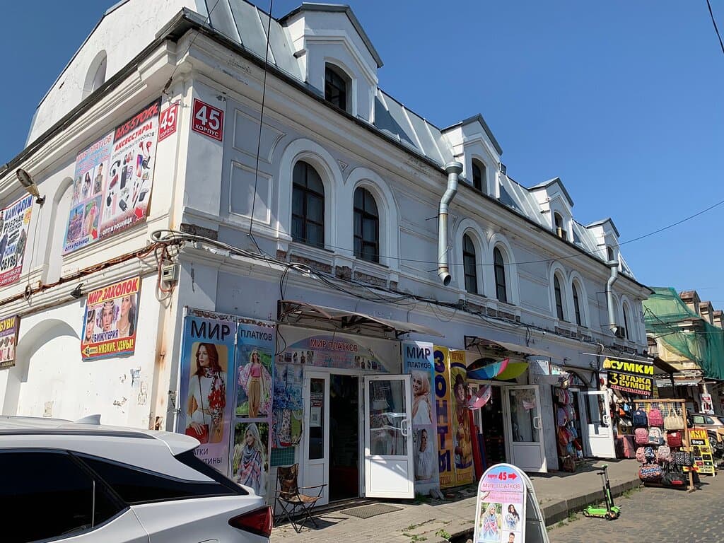 Непарадный Апраксин двор