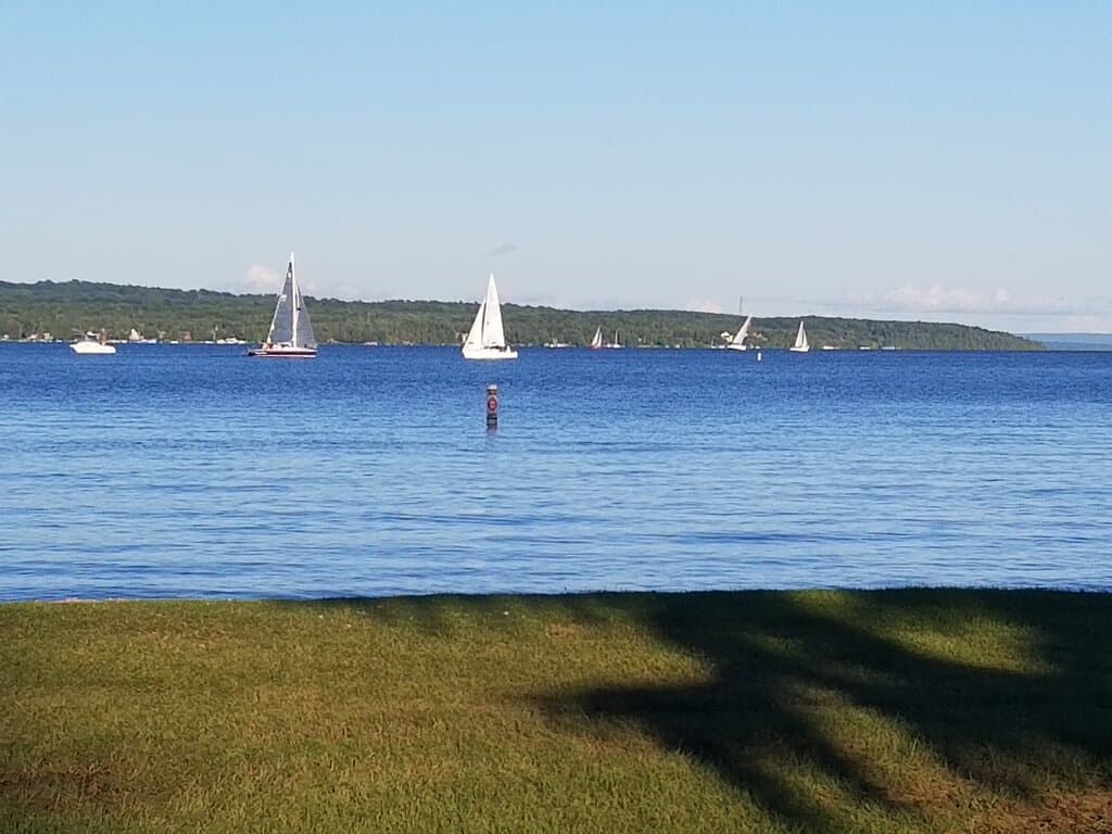 Cute place, was close to walking from Charlevoix inn. Nostalgic feeling. Not a sandy beach, wasnt crowded when we visited last summer of 2020. We got the impression dogs on leashes. We kept her cl oki se to us and of course on leash as we walked around the train depot. Not to large but definitely charming