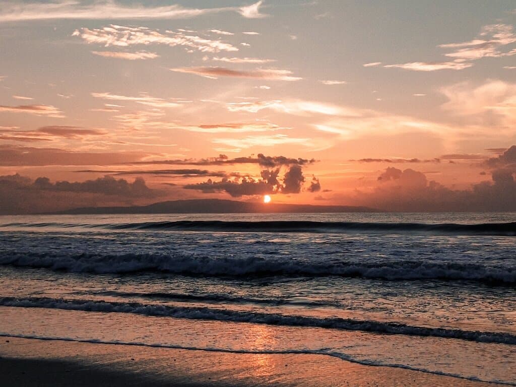 It took a long time to get this moment, because in rainy weather situations. Finally, I got the moment of the sunrise, the beaches in Bali never stop giving their beauty. This beach is located in the southern part of the Gianyar City, with a very suitable situation for tourists to relieve fatigue from their activities. The name of the beach is taken from the name of the area, namely is Ketewel.