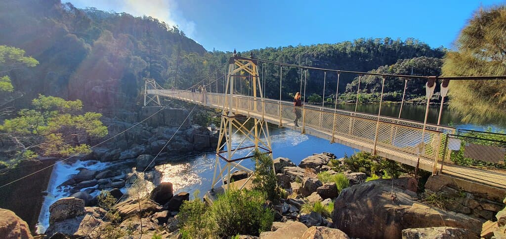 Alexandra Suspension Bridge