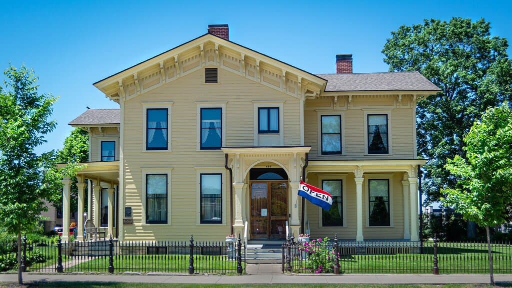 Historic Hixon House