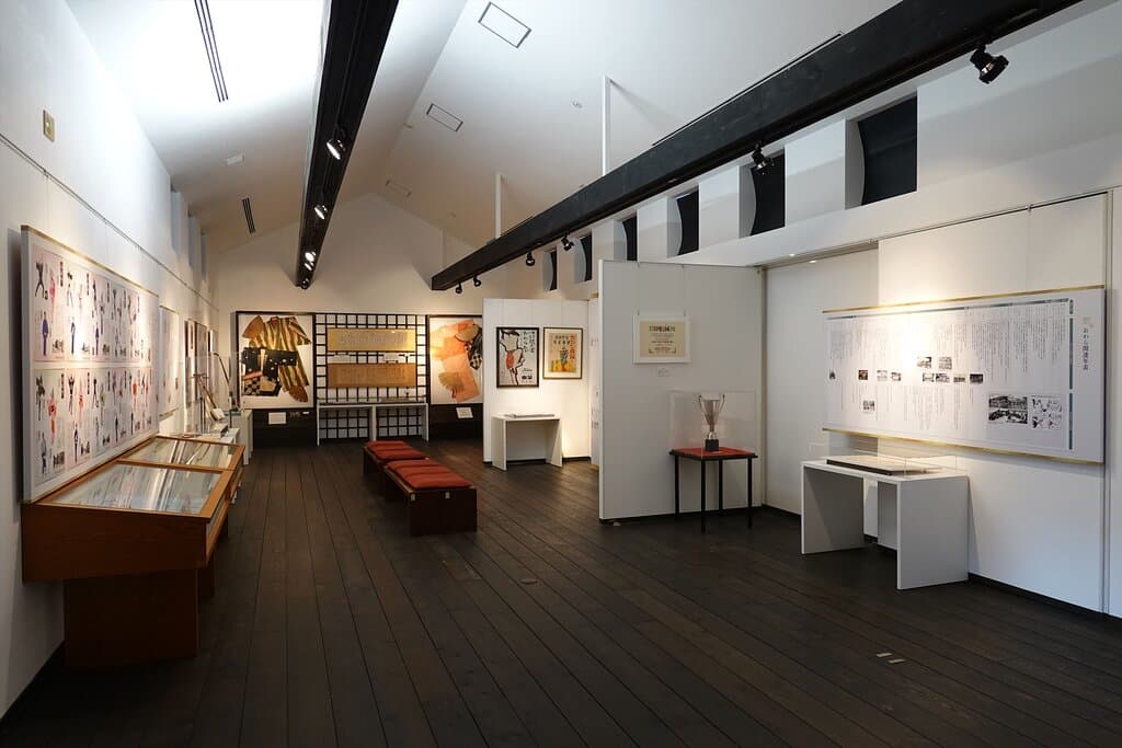 富山市・八尾おわら資料館