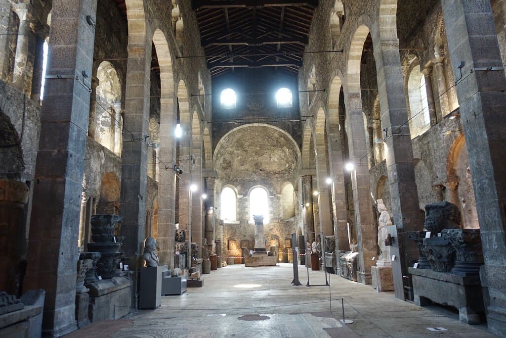 Musée Archéologique Saint-Pierre, Vienne