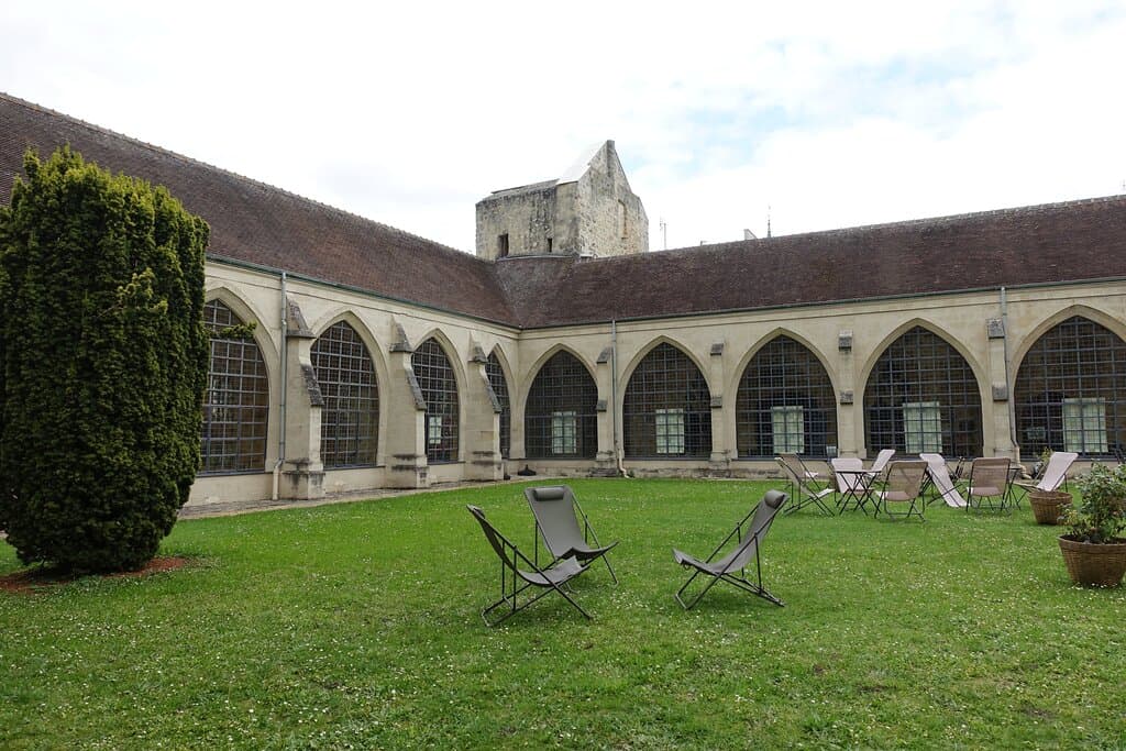 Musée du Cloître Saint-Corneille, Compiègne