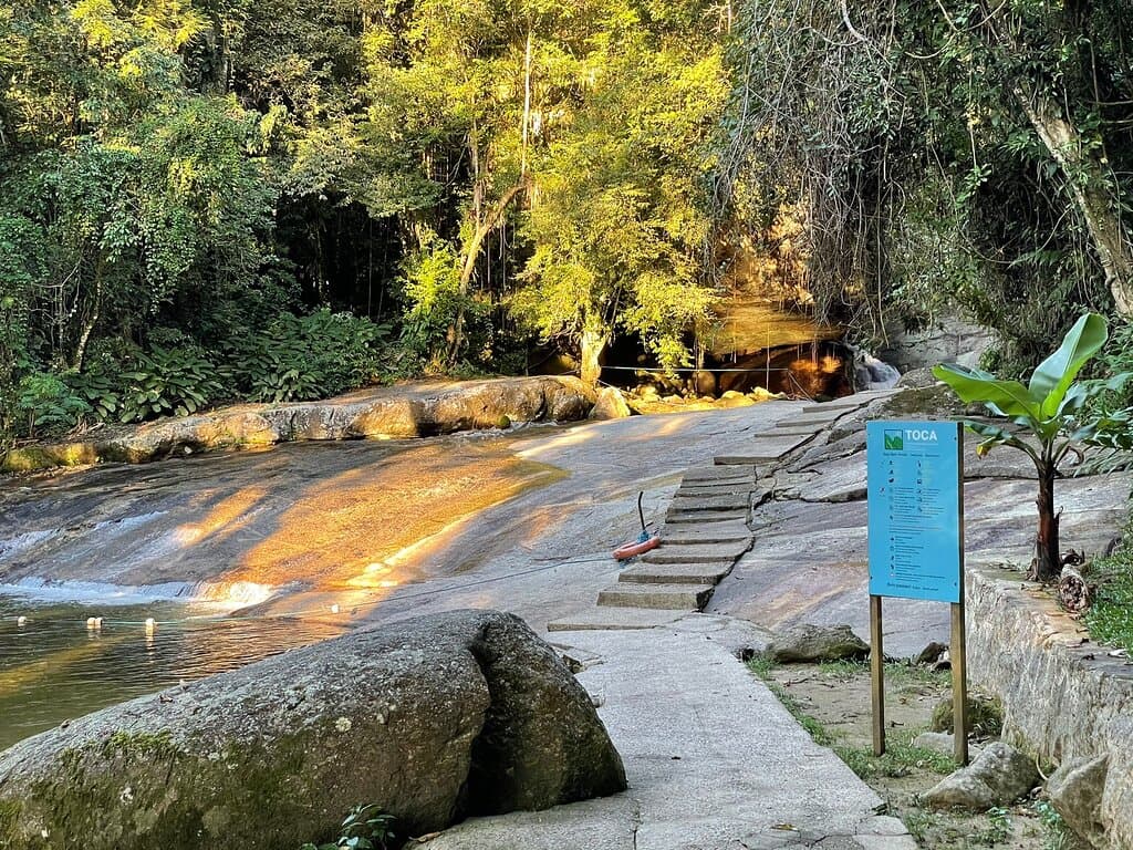 Cachoeira da Toca:piscina, toca e duchas! Engenho da Toca!