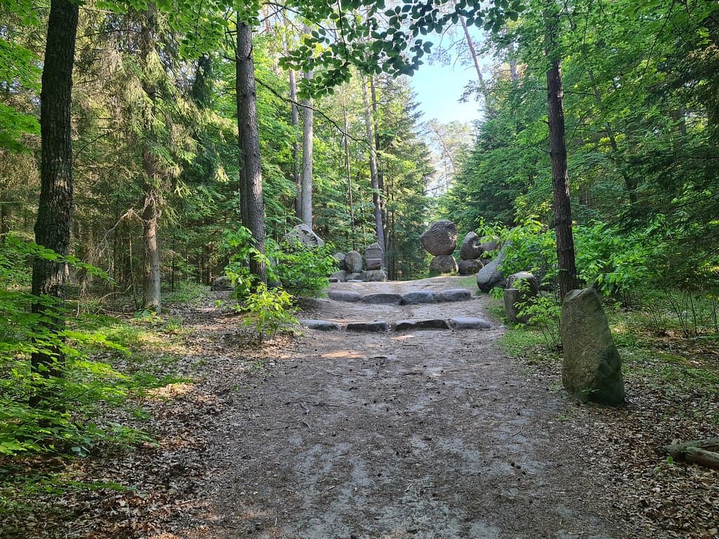 POMNIK