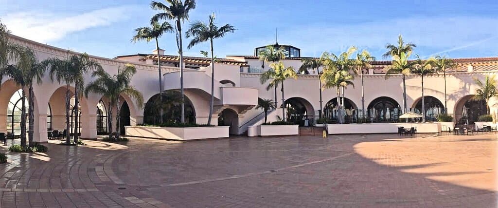 hotel courtyard