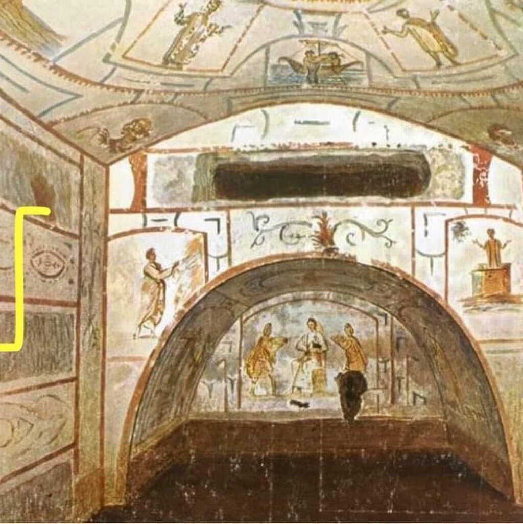 Negli affreschi troviamo anche raffigurati i martiri cui le catacombe furono dedicate . Ubicate presso Tor pignattara, via Labicana 