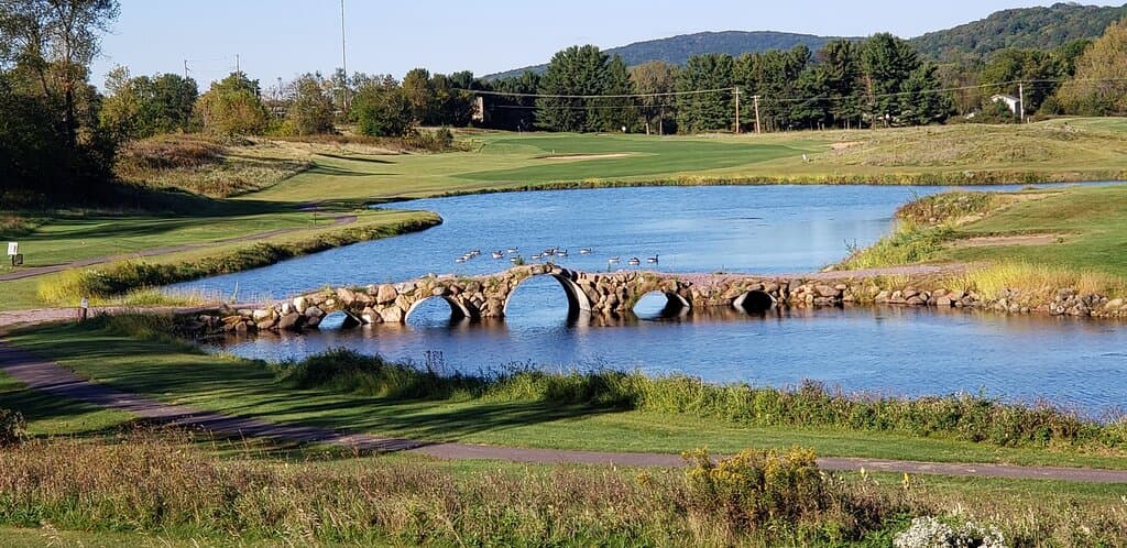 Devil's Head Resort