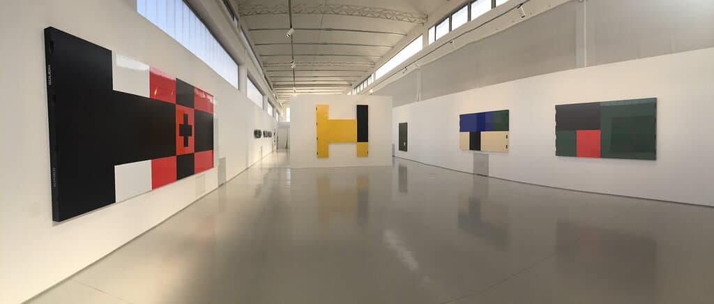 mostra