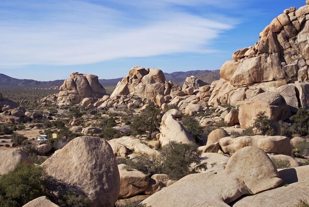 Area around Intersection Rock (includes some of Hidden Valley Campground features as rocks as they are adjacent).