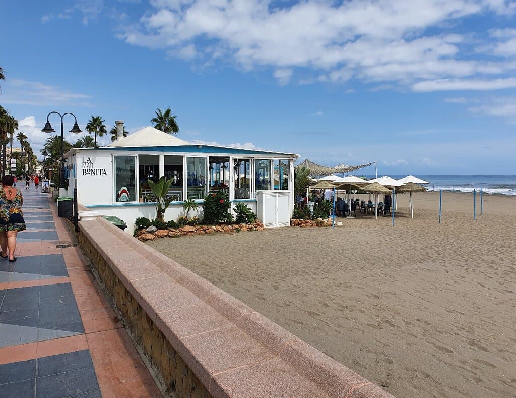 Chiringuito along Promenade