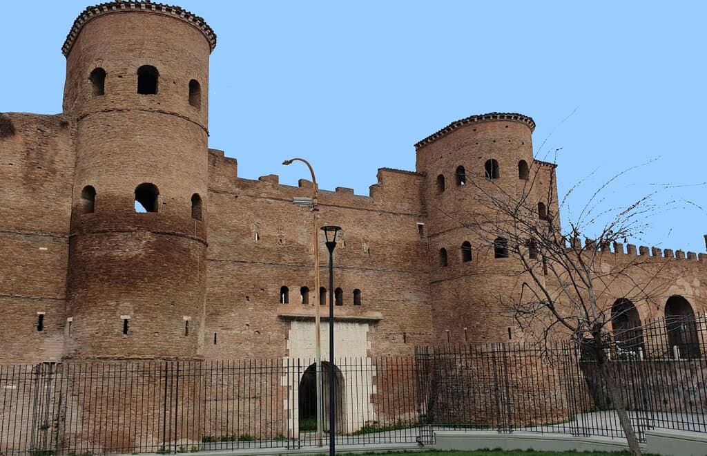 Tra sacro e profano...