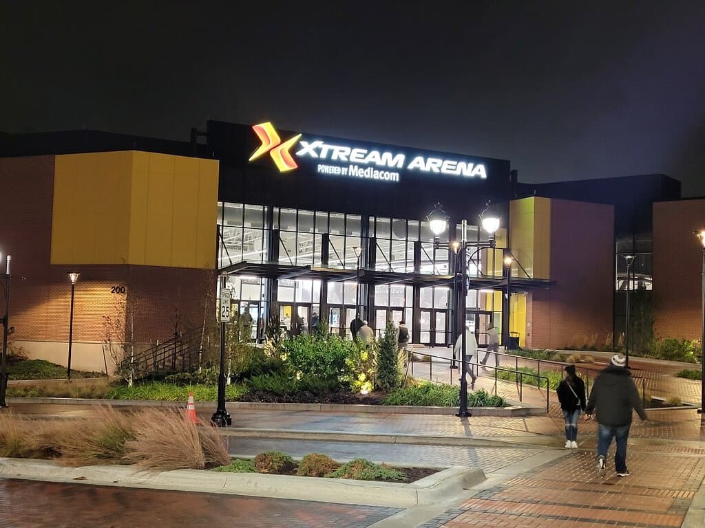 Xtream Arena and Fieldhouse