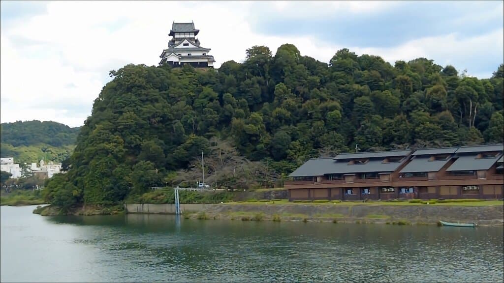 木曽川【ウォーキング】開かずの踏切〜日本ライン〜犬山城下町〜ライン大橋〜木曽川河畔遊歩道〜犬山橋〜瑞泉寺