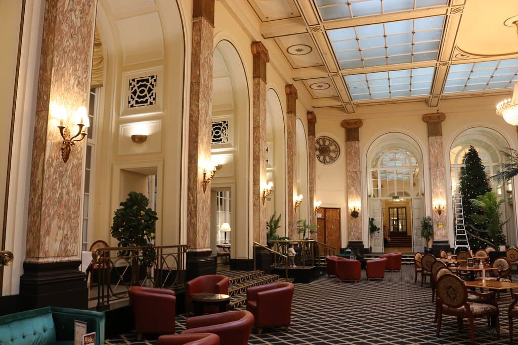 8.  The Adelphi Building/Hotel, Liverpool, Merseyside;  the Sefton Suite