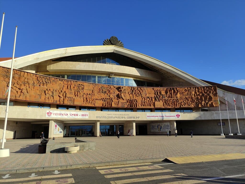 Спортивно-концертный комплекс имени Карена Демирчяна7