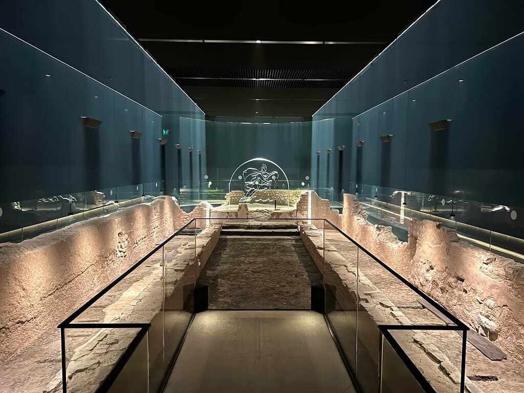 London Mithraeum Bloomberg Space