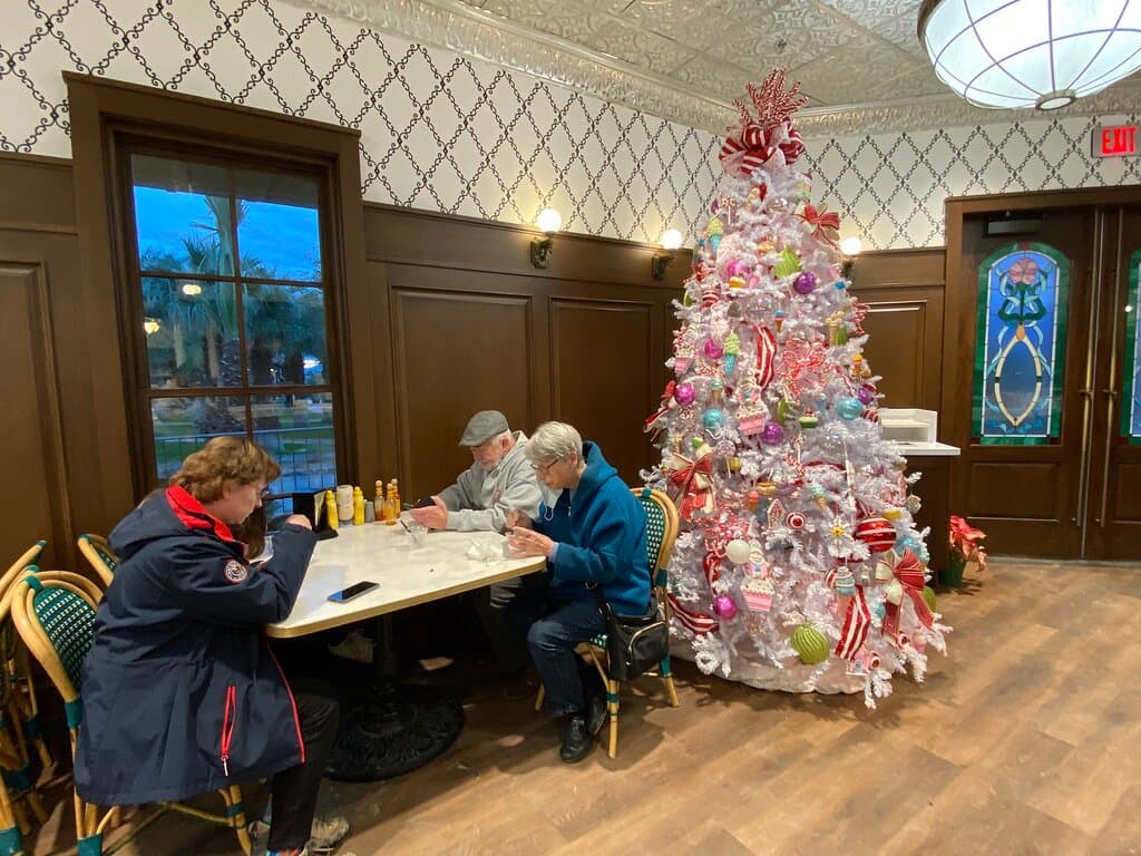 Ice Cream Parlor, Ranch at Death Valley