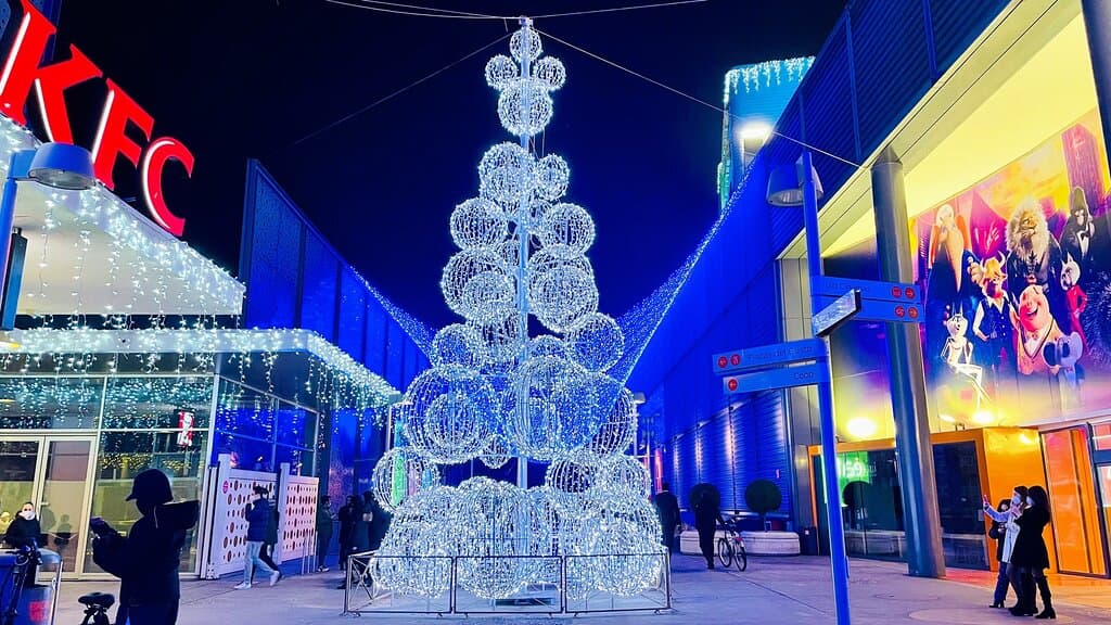 Explore the Bicocca Village