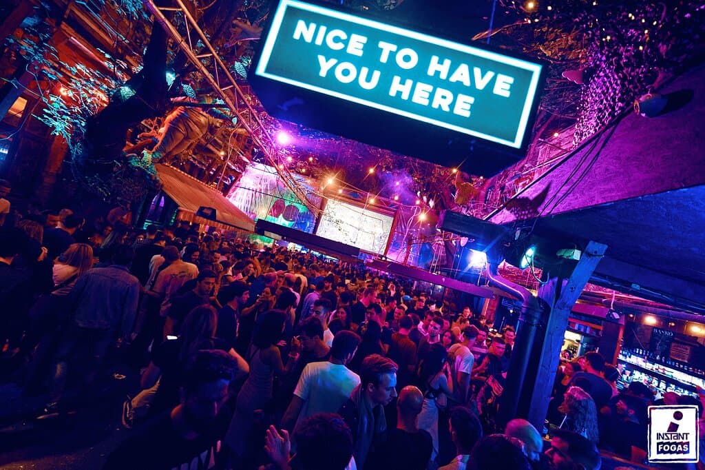 Instant-Fogas Complex | instant-fogas.com | Budapest, Akácfa street 49-51.