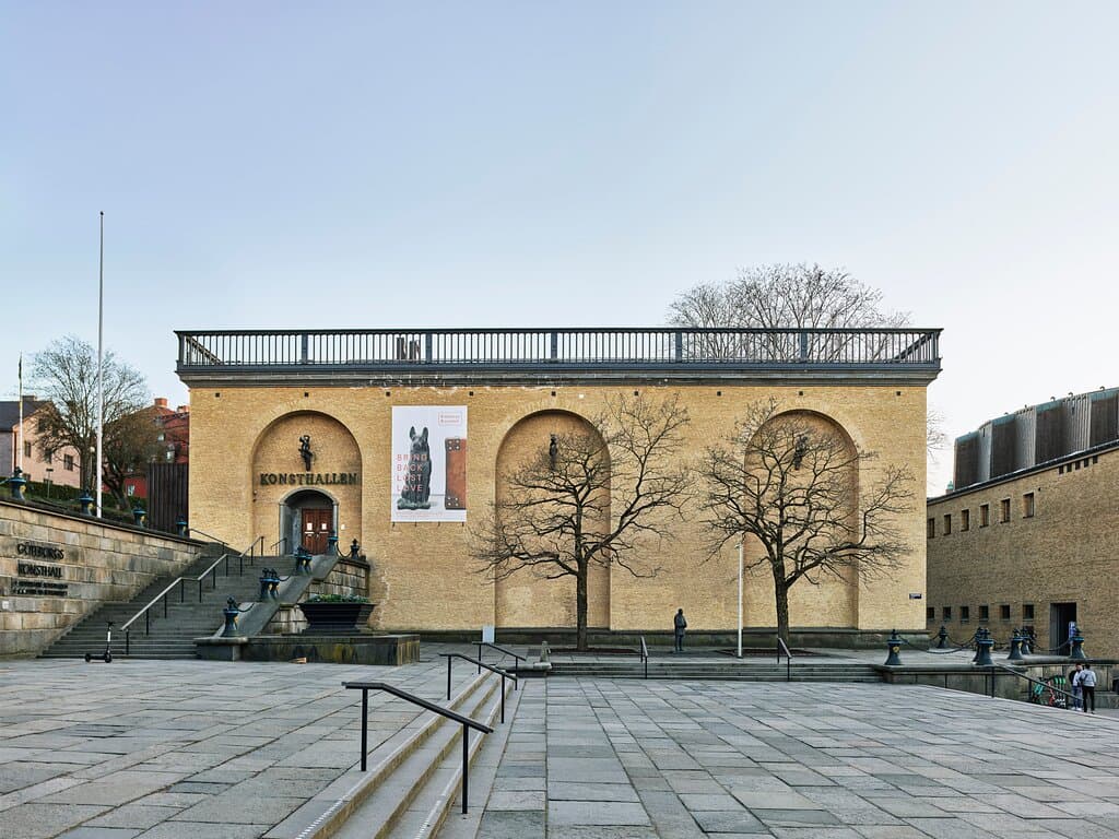 Göteborgs Konsthall visar samtidskonst och ligger till höger om konstmuseet på Götaplatsen i Göteborg.
Foto: Peo Olsson