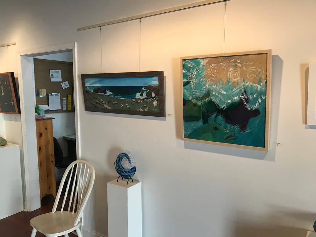 Main gallery at Newark Arts Alliance.  Lots of high quality local art in a variety of media.