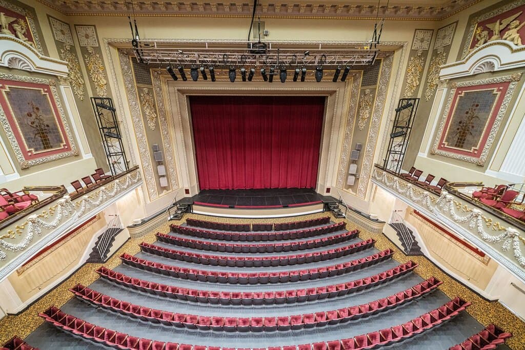Exterior shot of the historic Ellen Eccles Theatre on Main Street in downtown Logan, Utah.